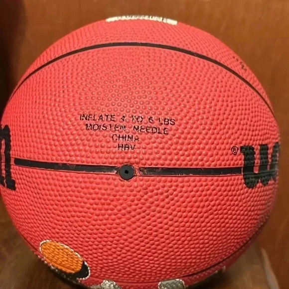 Michael Jordan 23 Wilson Athletic Sports Basketball #23 VINTAGE Air Jordan NBA - Picture 2 of 5